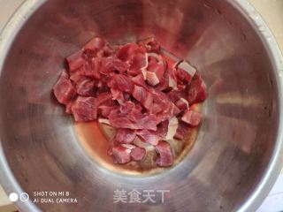 金針菇牛肉湯的做法步驟：1