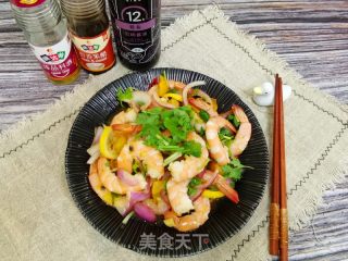 夏天必吃減脂瘦身美食，果香濃郁的酸辣檸檬大蝦的做法步驟：8