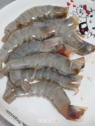 正宗魯菜--油燜大蝦的做法步驟：2