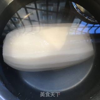 藕片拌荷蘭豆的做法步驟：1