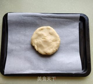 火腿蔬菜披薩的做法步驟：7