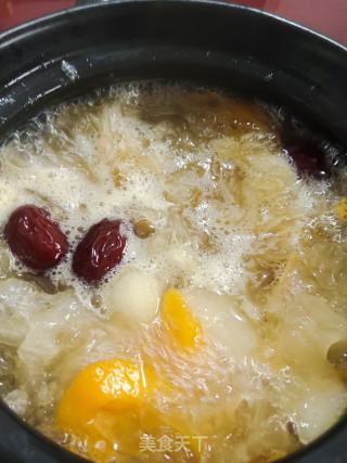 止咳良方枇杷雪梨銀耳羹的做法步驟：7