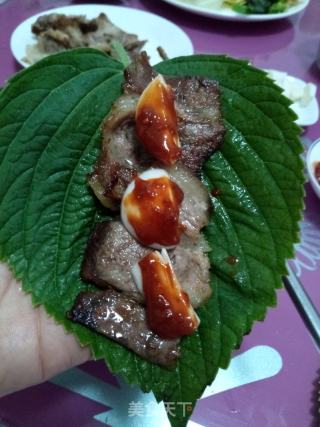 蘇子葉包五花肉的做法步驟：4