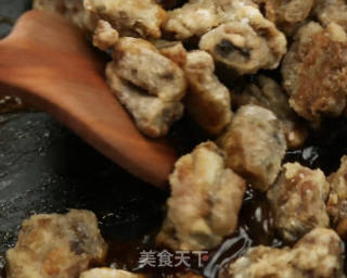 糖醋排骨的做法步驟：12