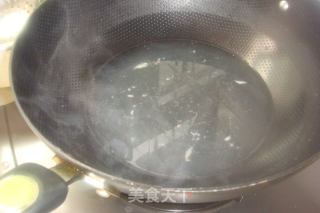 無油烹魚-家庭制【西湖醋魚】（選料、片魚、調味步步詳細）的做法步驟：20
