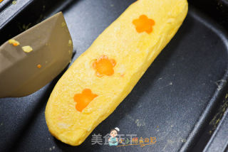 9個月以上輔食胡蘿卜花朵厚蛋燒的做法步驟：11