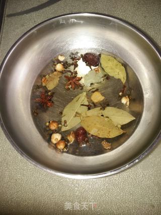 自制哈爾濱紅腸的做法步驟：1