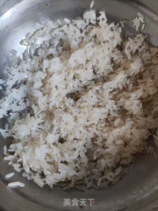 蘿卜瑤柱排骨粥的做法步驟：3