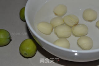 耗油燴鮮蓮草菇的做法步驟：3