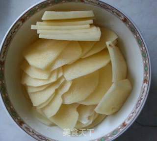 奶酪燴土豆的做法步驟：1
