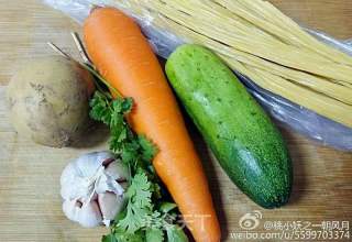 拌花菜的做法步驟：1