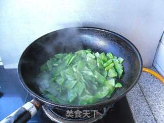 青椒炒雙豆的做法步驟：3
