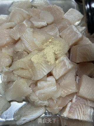 糖醋巴沙魚的做法步驟：2