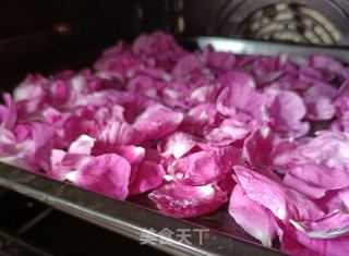 玫瑰花瓣干的做法步驟：3