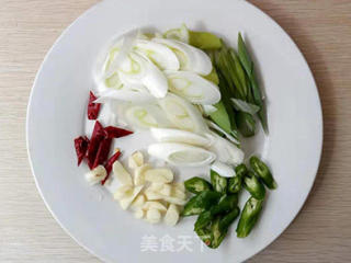 韓國泡菜鍋的做法步驟：5