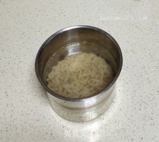 自制皮凍的做法步驟：1