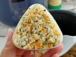海苔肉松飯團的做法步驟：8