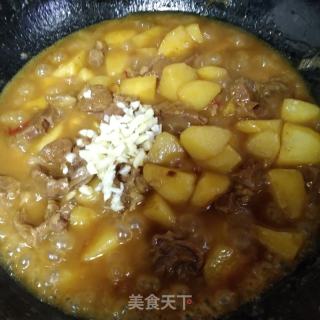 牛肉咖喱燉土豆的做法步驟：7