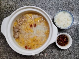 豬骨酸菜粉絲砂鍋的做法步驟：9