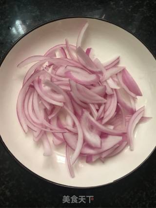 番茄肉醬意大利面的做法步驟：2