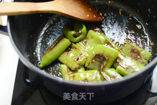 虎皮尖椒的做法步驟：9