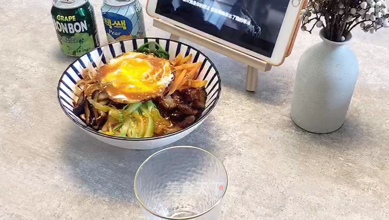 小石窖私房菜韓式拌飯的做法