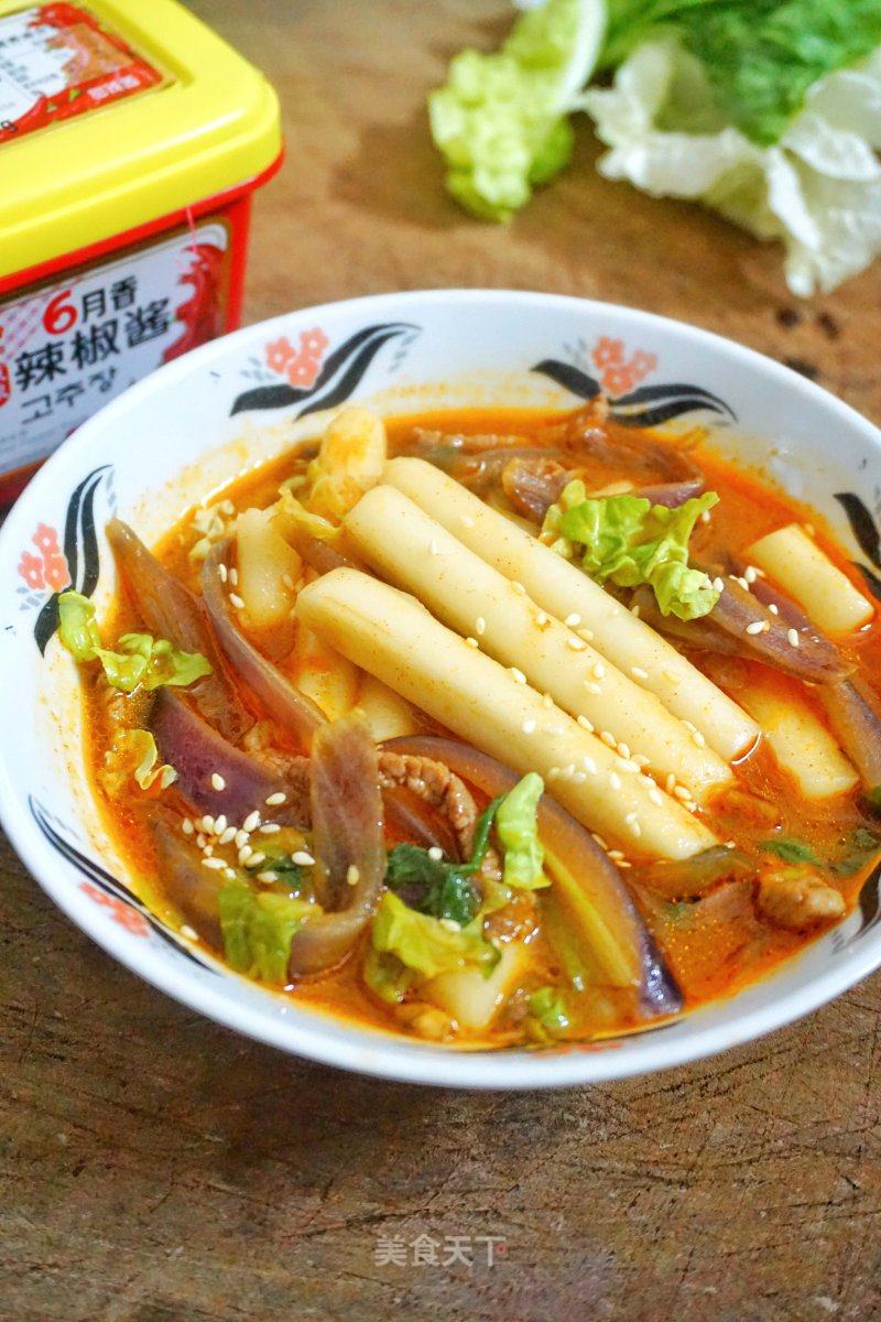 辣白菜肉絲年糕湯的做法