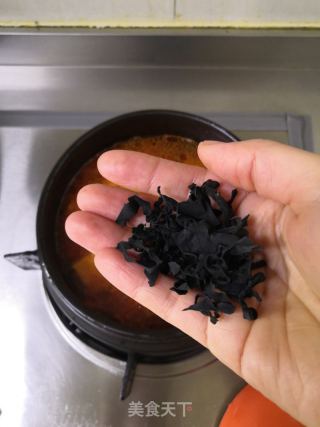 辣白菜年糕雜蔬鍋的做法步驟：5