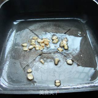 豆香黃豆芽的做法步驟：3