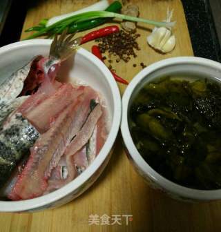 酸菜魚(yú)的做法步驟：2