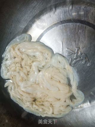 自制糯米腸的做法步驟：1