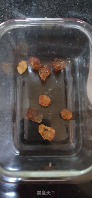 牛奶桃膠的做法步驟：1