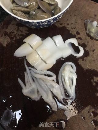 海鮮番茄意大利面的做法步驟：2