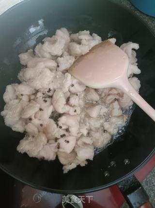 煉豬油的做法步驟：4