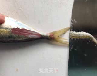 南蠻風(fēng)味腌漬竹莢魚的做法步驟：3