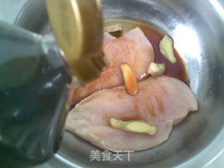 油煎雞胸肉的做法步驟：4