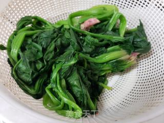 清炒菠菜的做法步驟：4