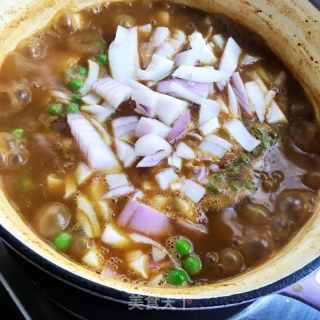 咖喱牛肉土豆蓋飯的做法步驟：13