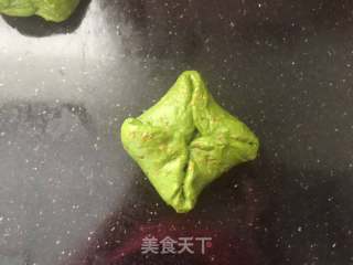 亞麻籽桂圓抹茶軟歐的做法步驟：11