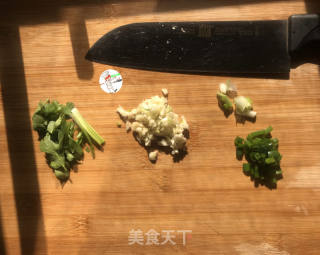 韓式海鮮炒年糕的做法步驟：3