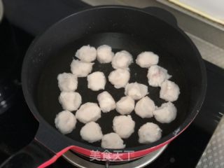 手打魚(yú)丸的做法步驟：8
