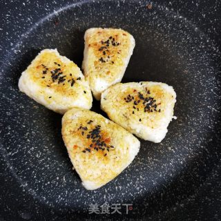 紫菜飯團的做法步驟：12
