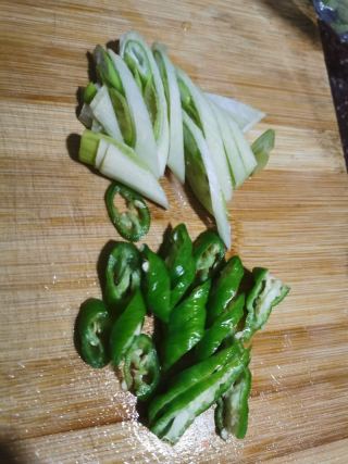 快手金湯酸菜魚的做法步驟：9