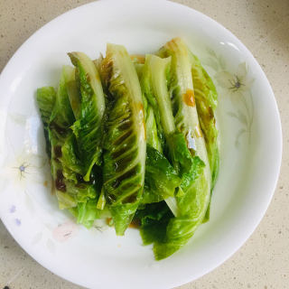 蒸魚豉油淋生菜