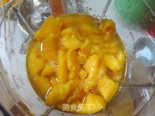 芒果醬的做法步驟：2