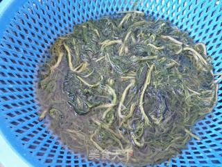 涼拌柳蒿芽的做法步驟：2