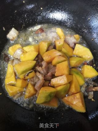 五花肉燉南瓜蕓豆的做法步驟：6