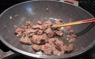 沙茶牛肉片的做法步驟：6