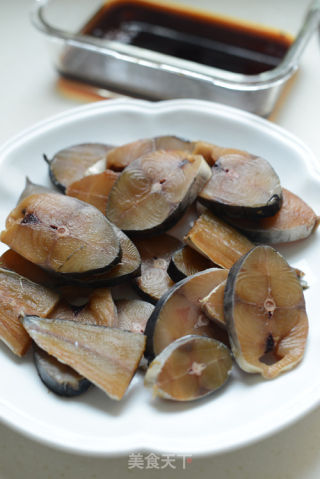 五香熏魚的做法步驟：5