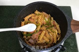培根青椒意面的做法步驟：9